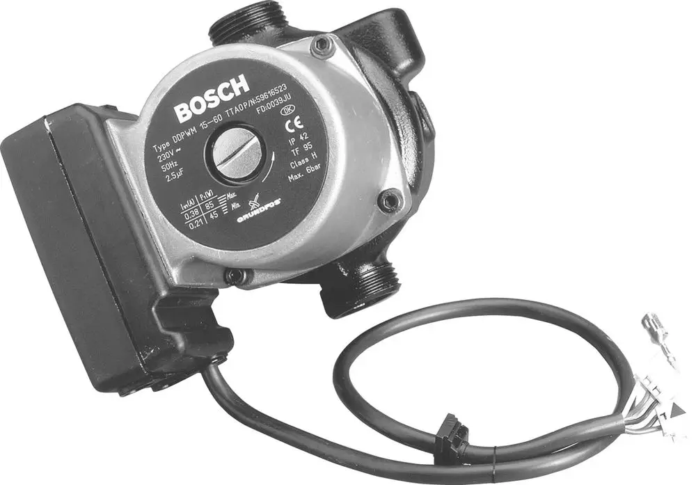 Hocheffizienzpumpe von Bosch mit einem elektrischen Anschluss und zwei Anschlussgewinden zur Installation in Heizungsanwendungen.